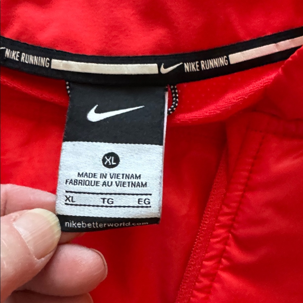 Nike Running Vest Women XL Red Polyfill Lightweight Jacket Full Zip 689256 - Picture 6 of 11